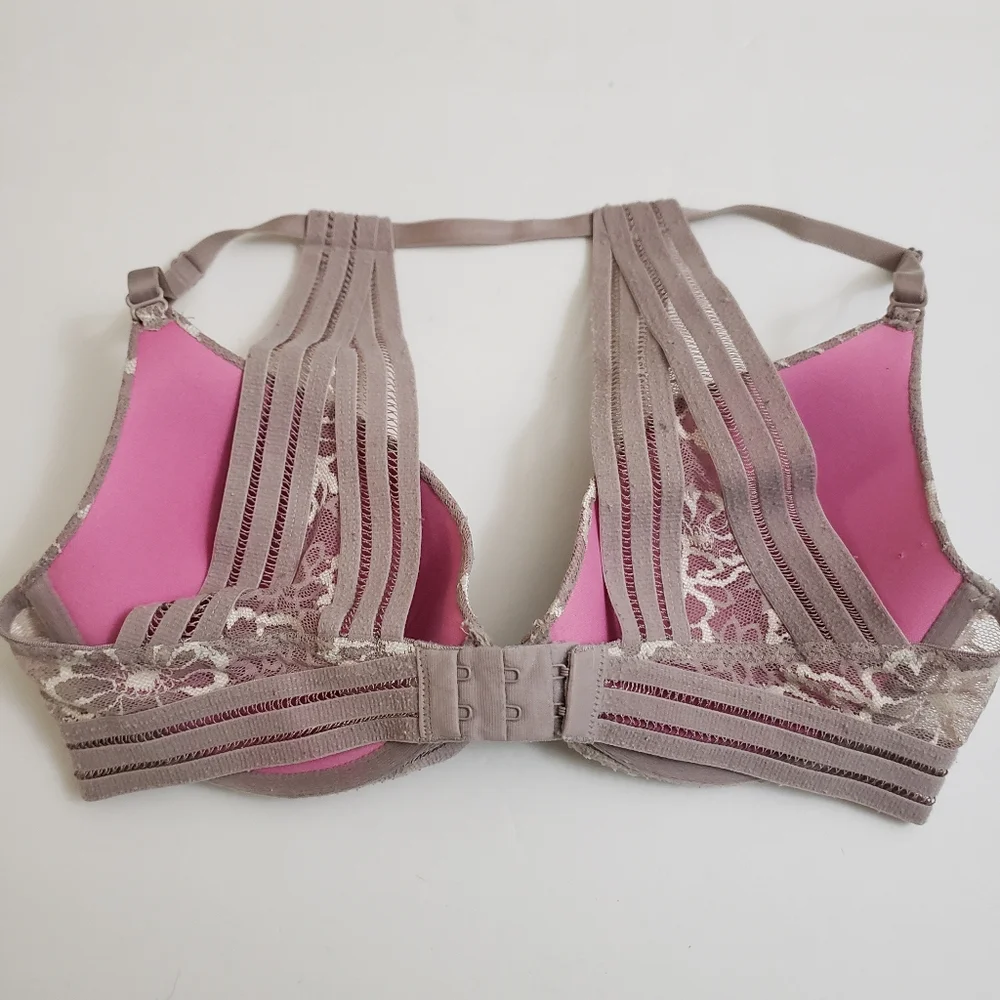 32D Pink Victoria's Secret Gray Floral Lace - Picture 4 of 9